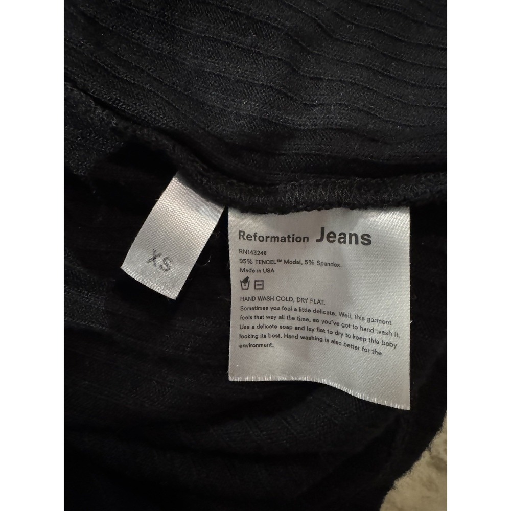 Reformation Jeans Women's Black Ribbed Kaleigh Ribbed Short Sleeve Crop Top S M‎ - Picture 5 of 5